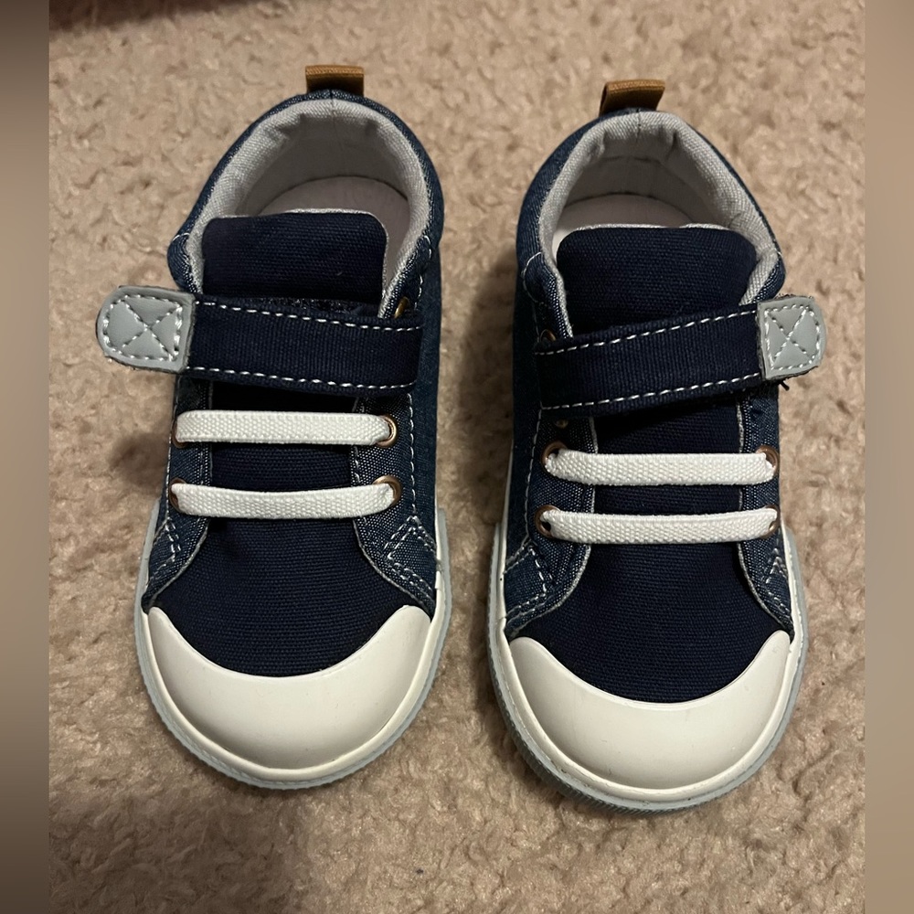 See Kai Run Stevie Chambray Size 7